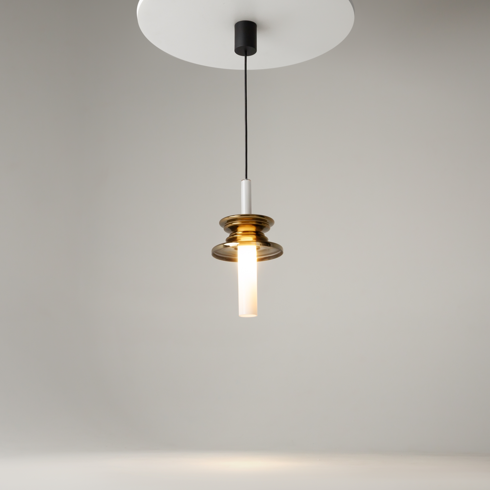 PHOTO_on_live_MOD255PL-01B3_standard