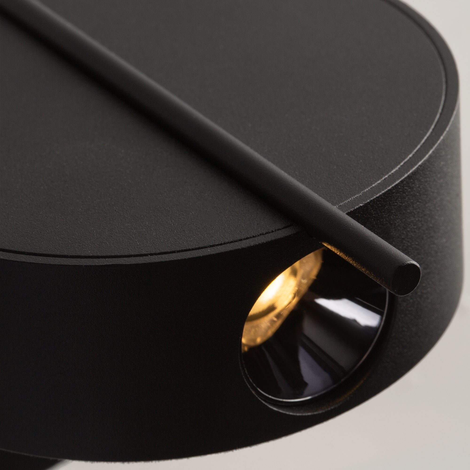 PHOTO_element_MOD180WL-L4B3K_w_standard_(1)