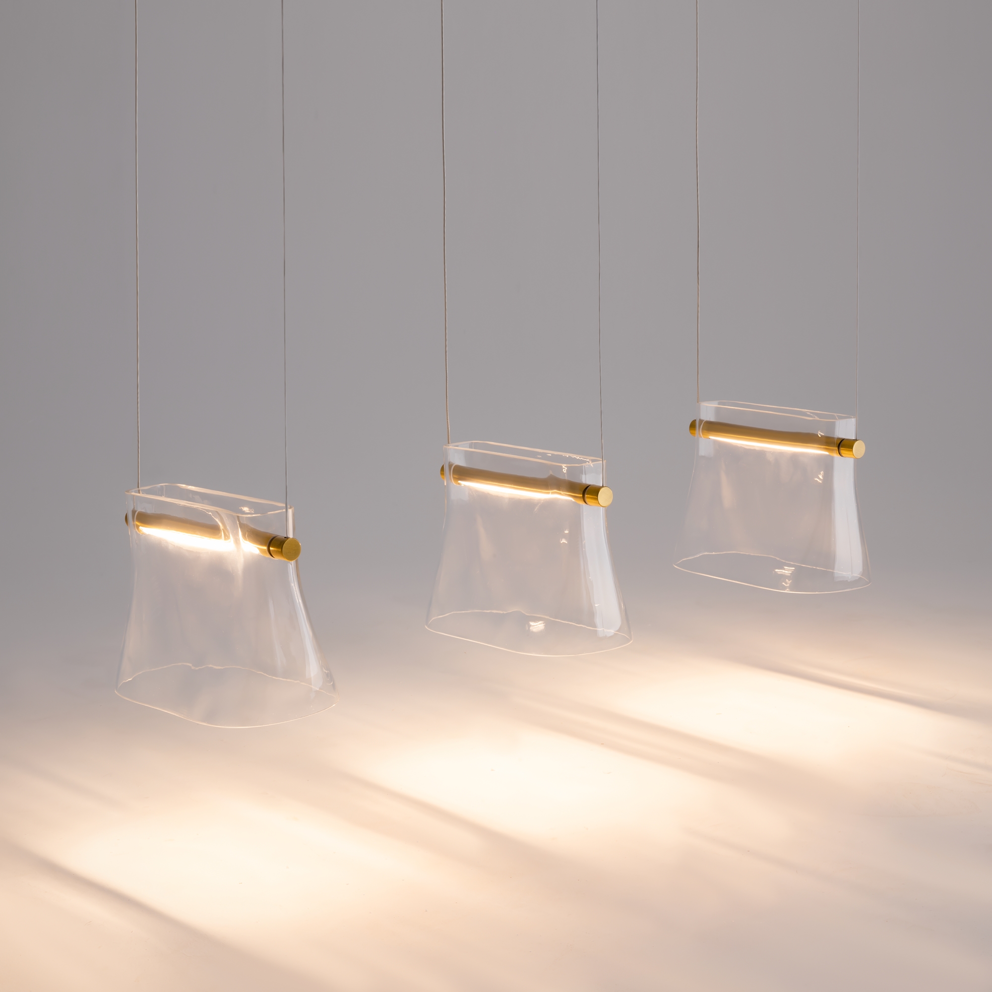 PHOTO_element2_MOD170PL-L24BS3K_w_standard