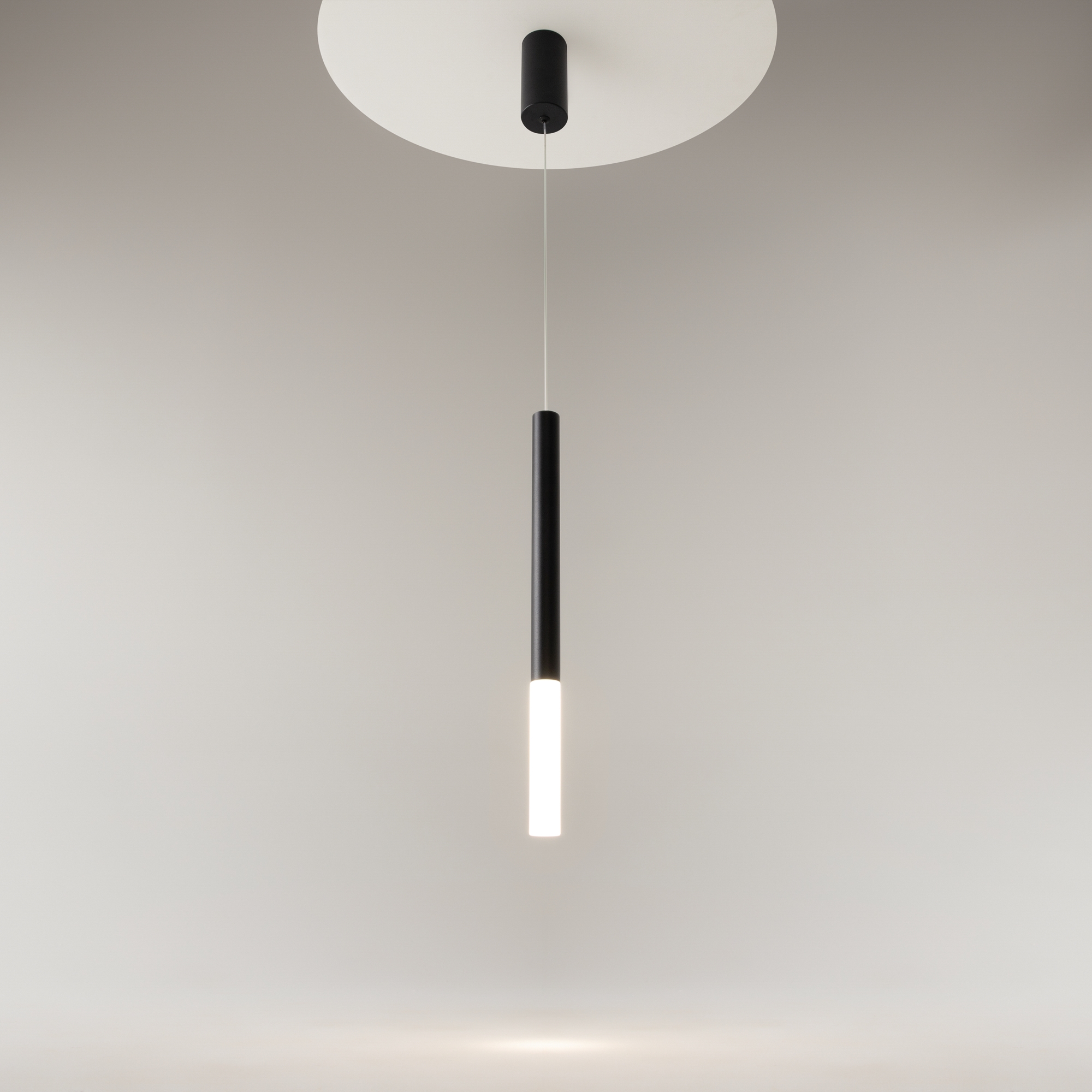 PHOTO_on_live_MOD157PL-L6BK_standard