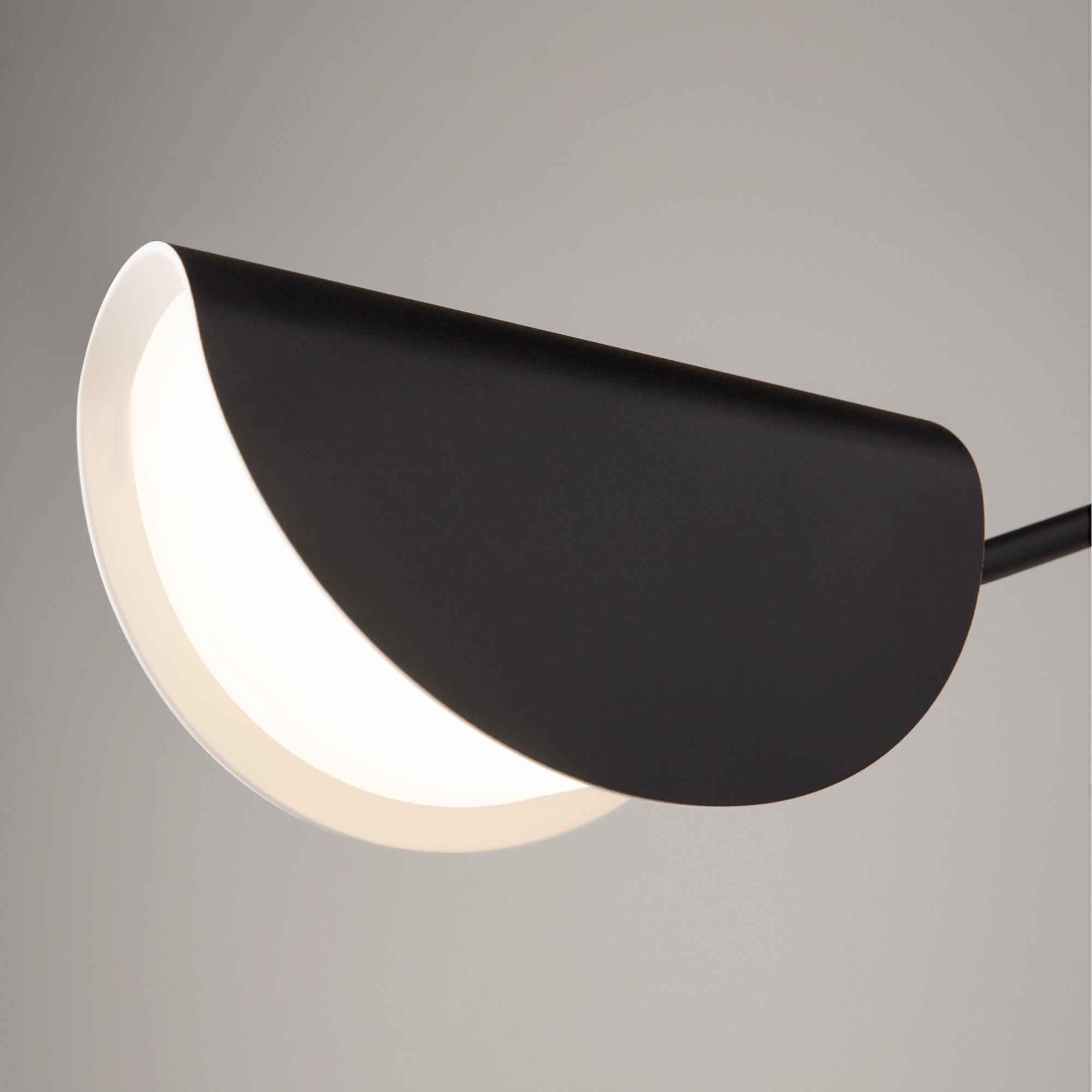 PHOTO_element_MOD126WL-01B1_w_standard