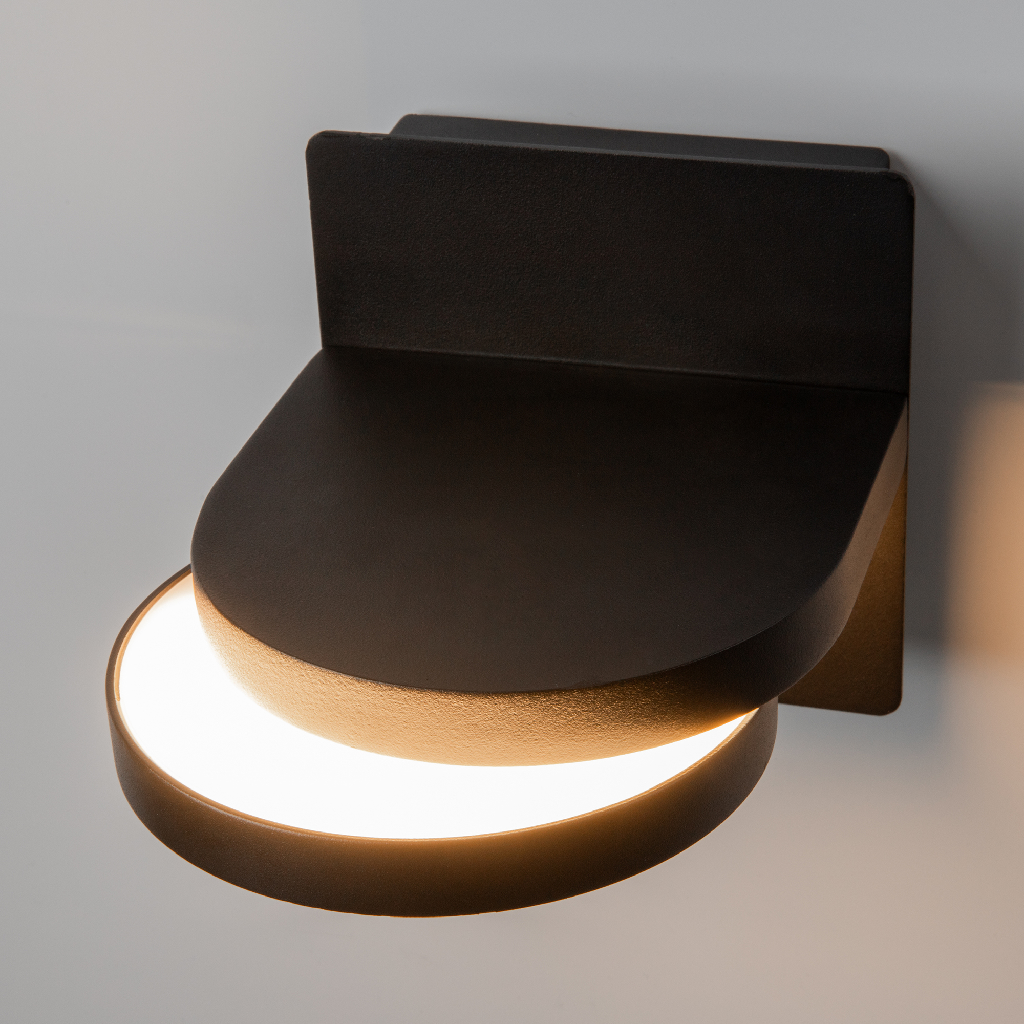 PHOTO_element_MOD354WL-L12B3K_w_standard