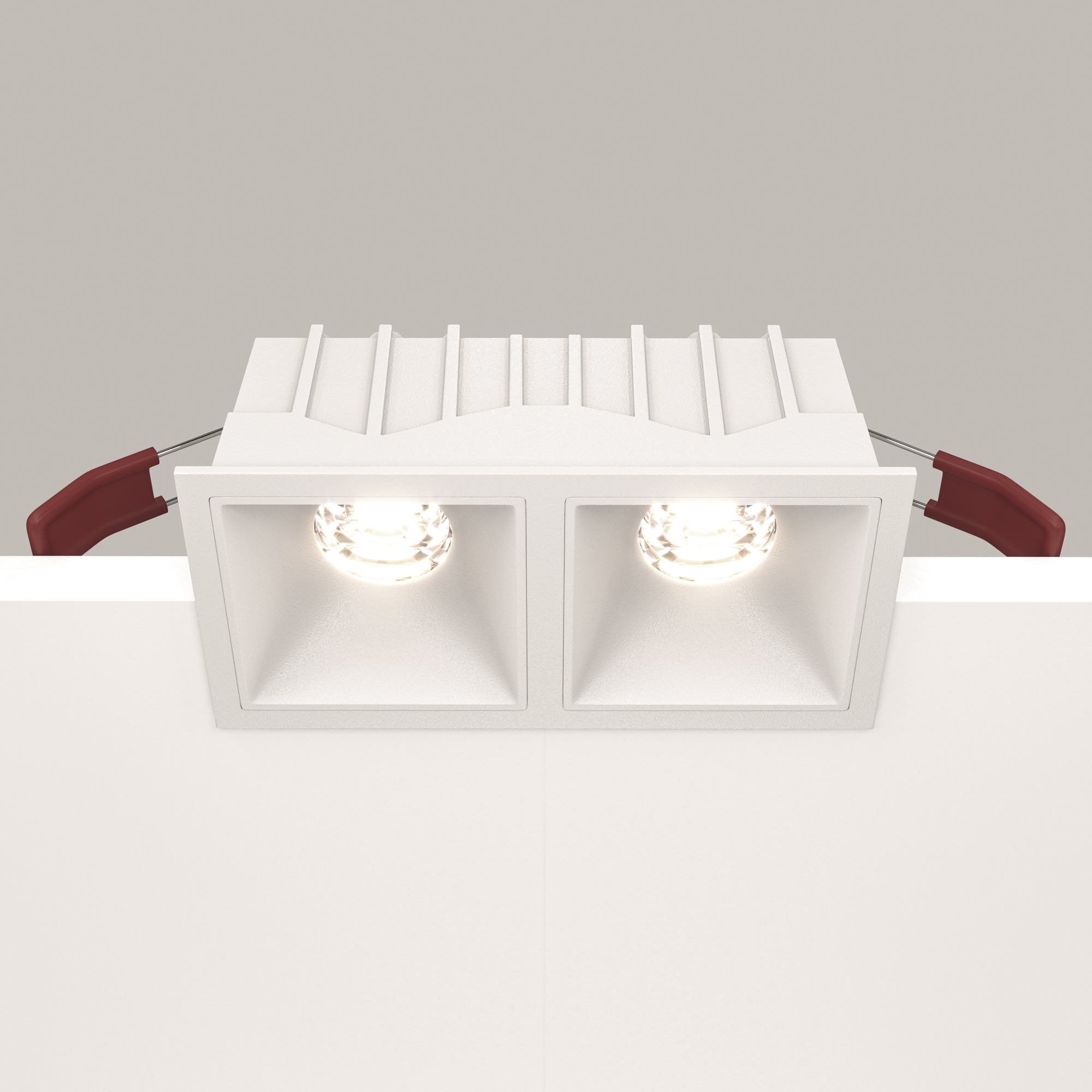 Mobility_and_control_feature_CMYK_DL043-02-10W4K-D-SQ-W_standard