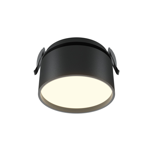 RENDER_DL024-12W3K-B_on_w_standard
