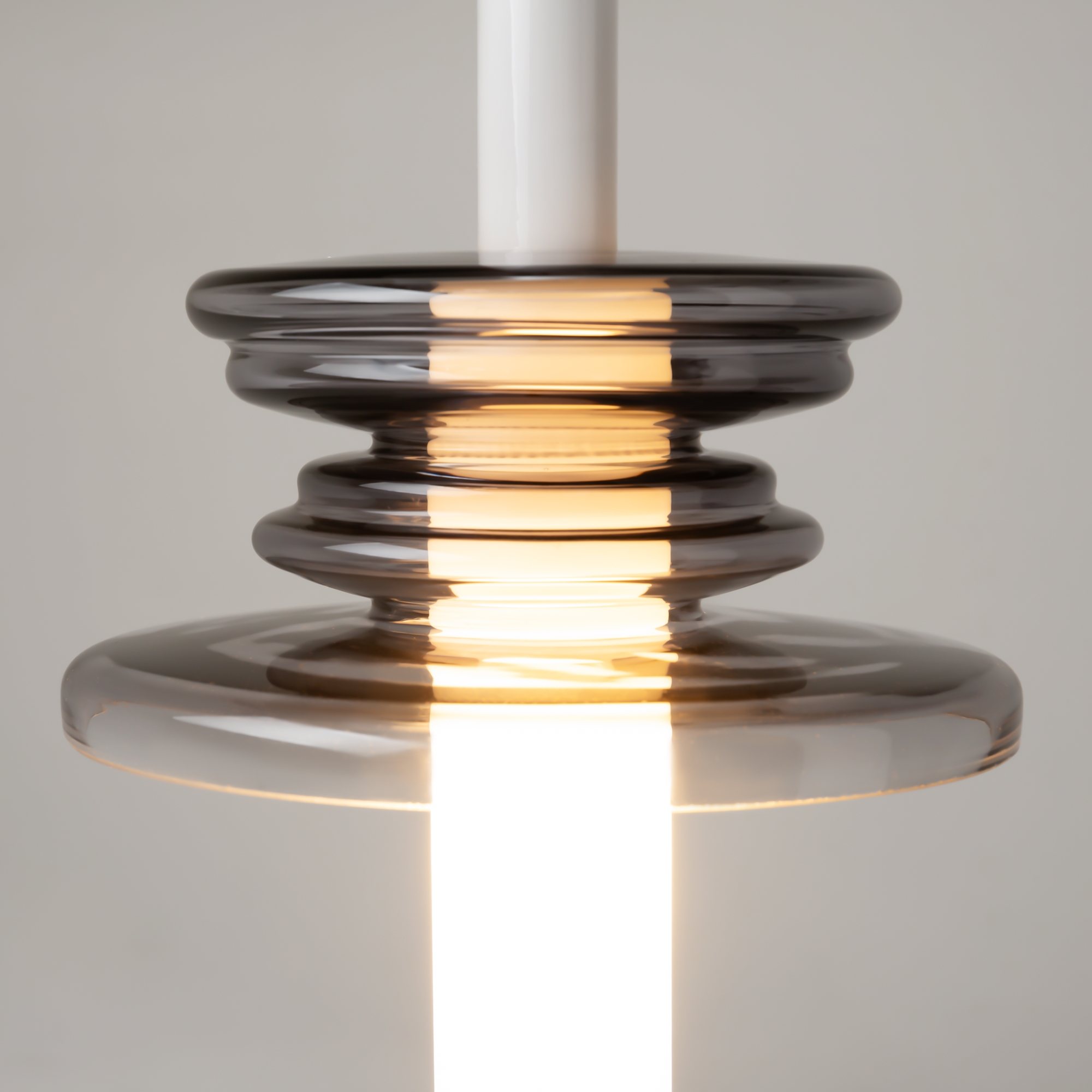 PHOTO_element_MOD255PL-01B4_w_standard