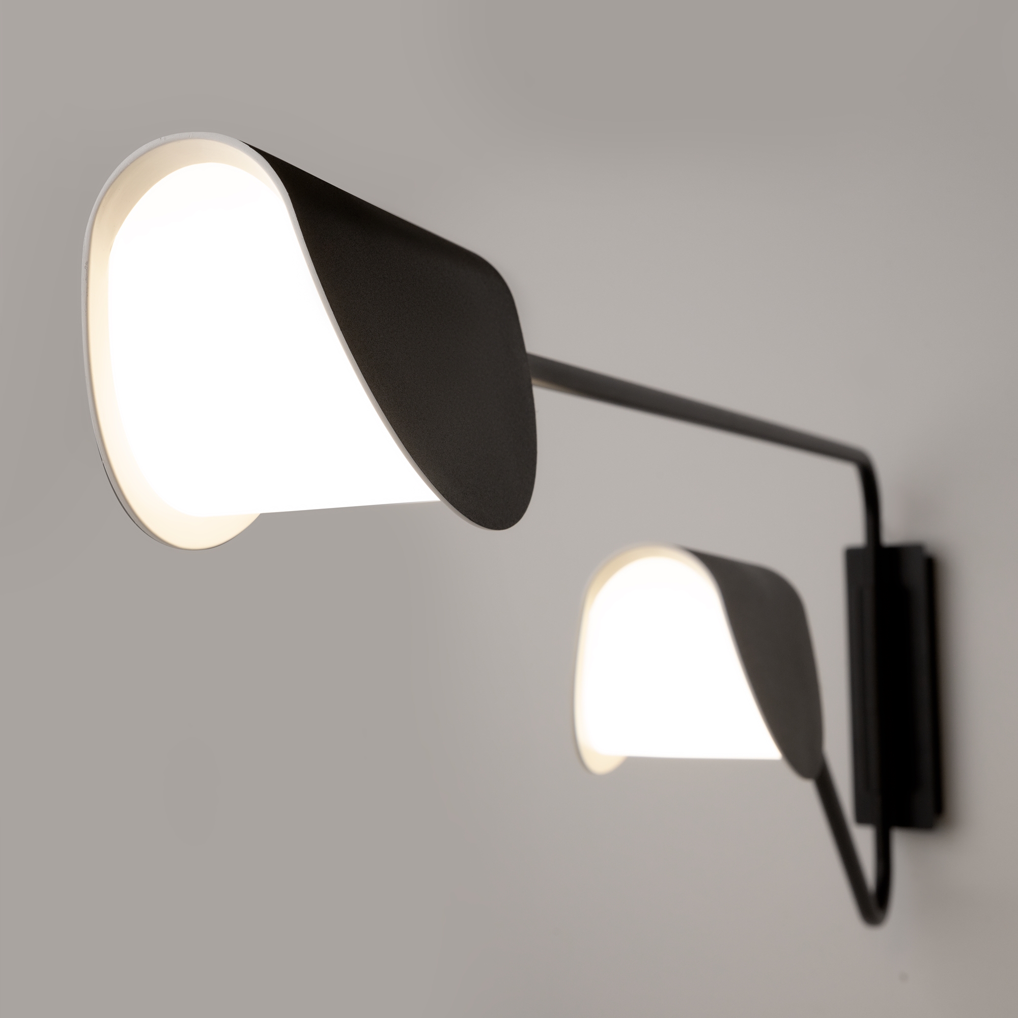 PHOTO_element_MOD126WL-02B_w_standard