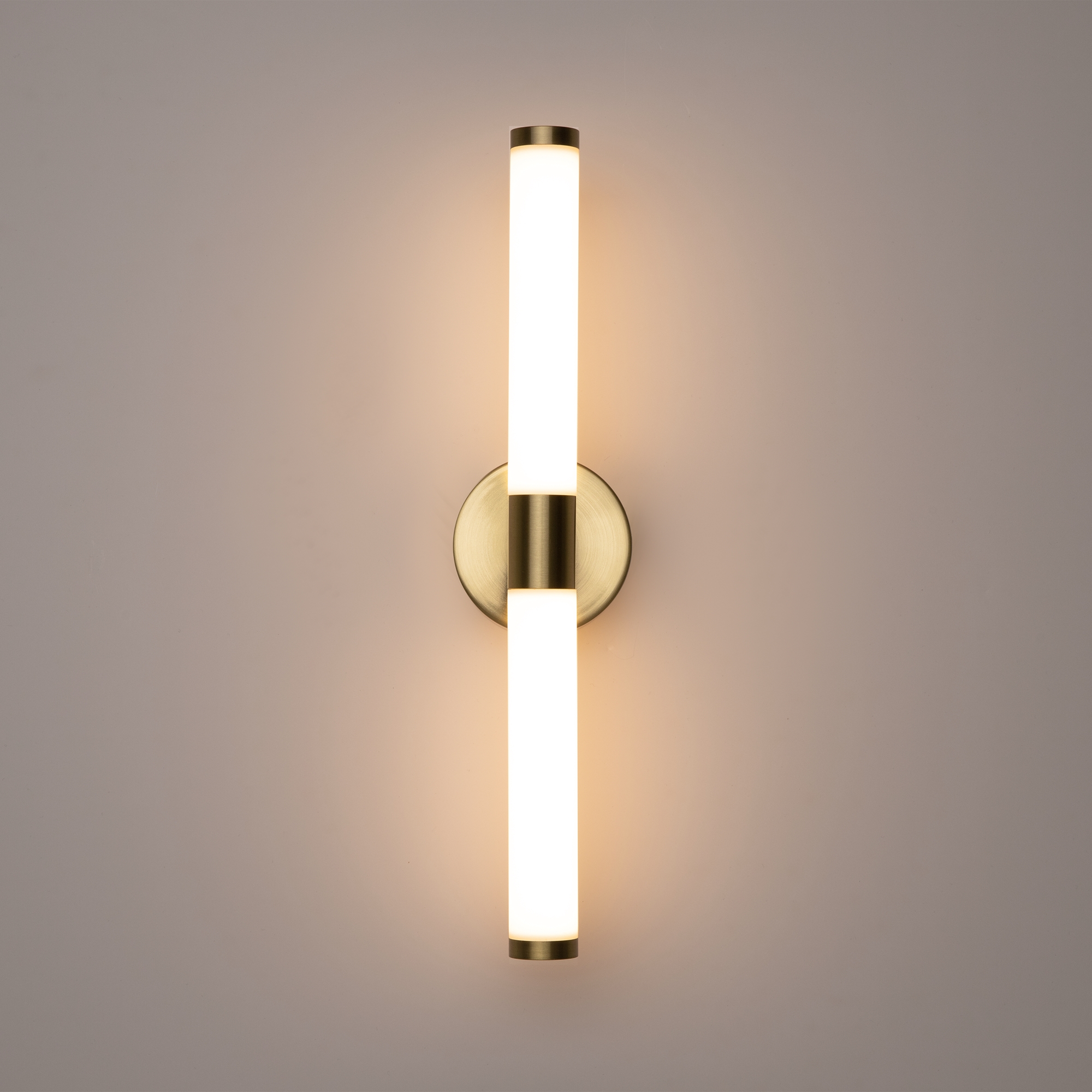 PHOTO_element2_MOD106WL-L10G3K_w_standard