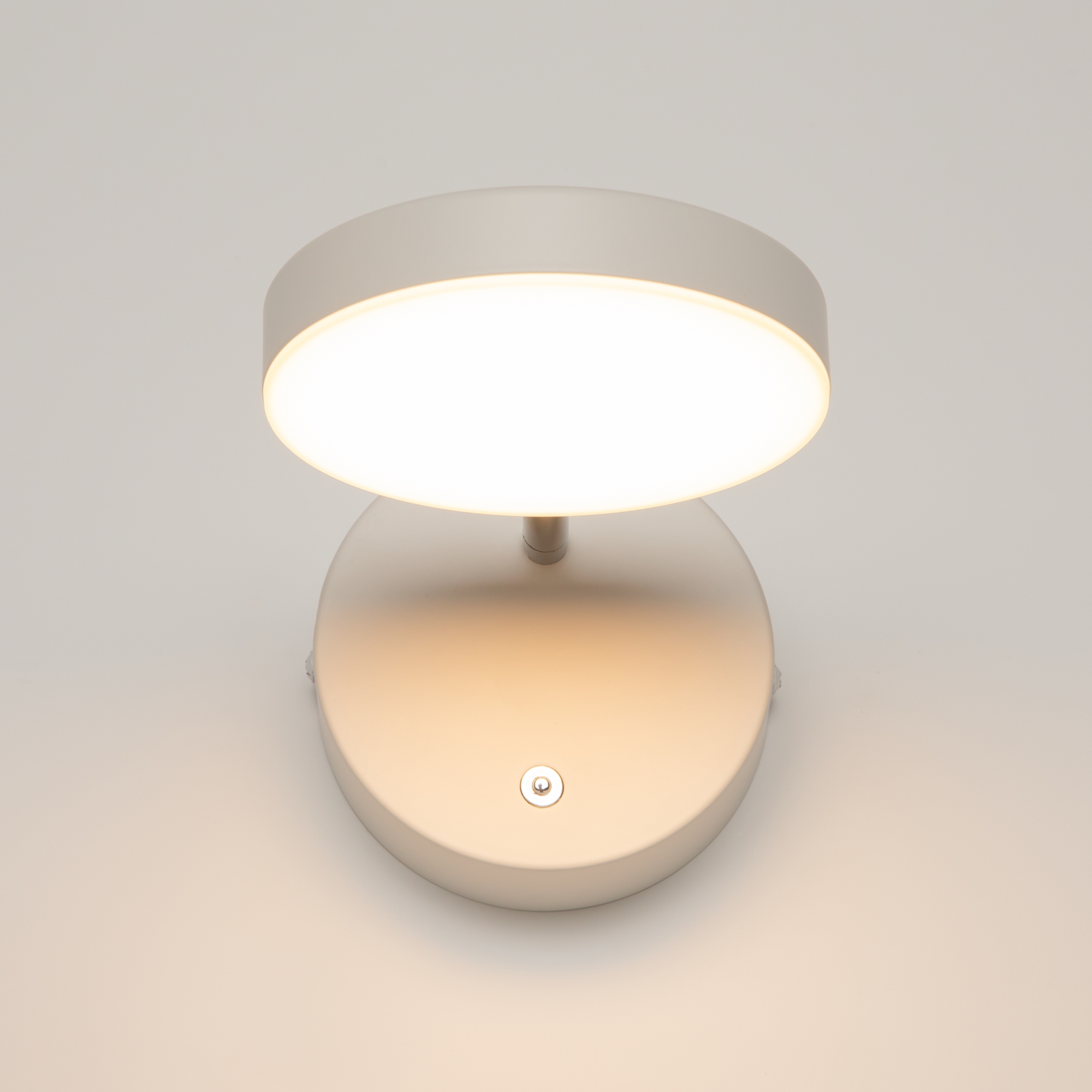 PHOTO_element_MOD070WL-L8W3K_w_standard