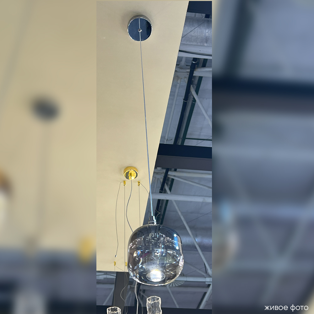 BOX_SP1_CHROME-SMOKE_livephoto