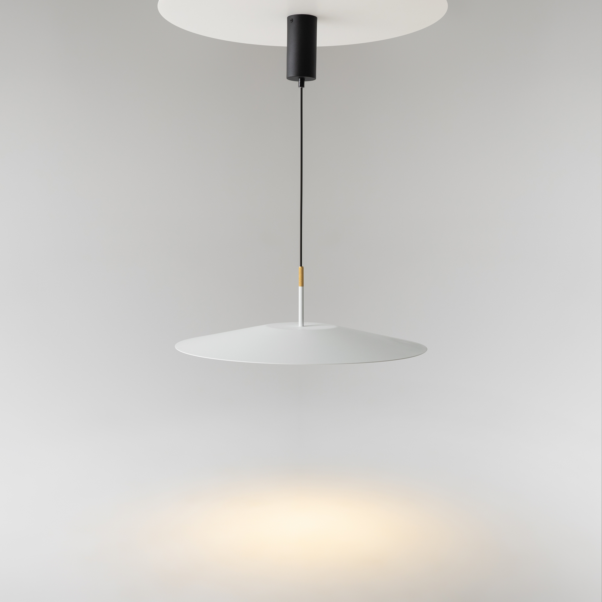 PHOTO_on_live_MOD041PL-L15W3K1_standard