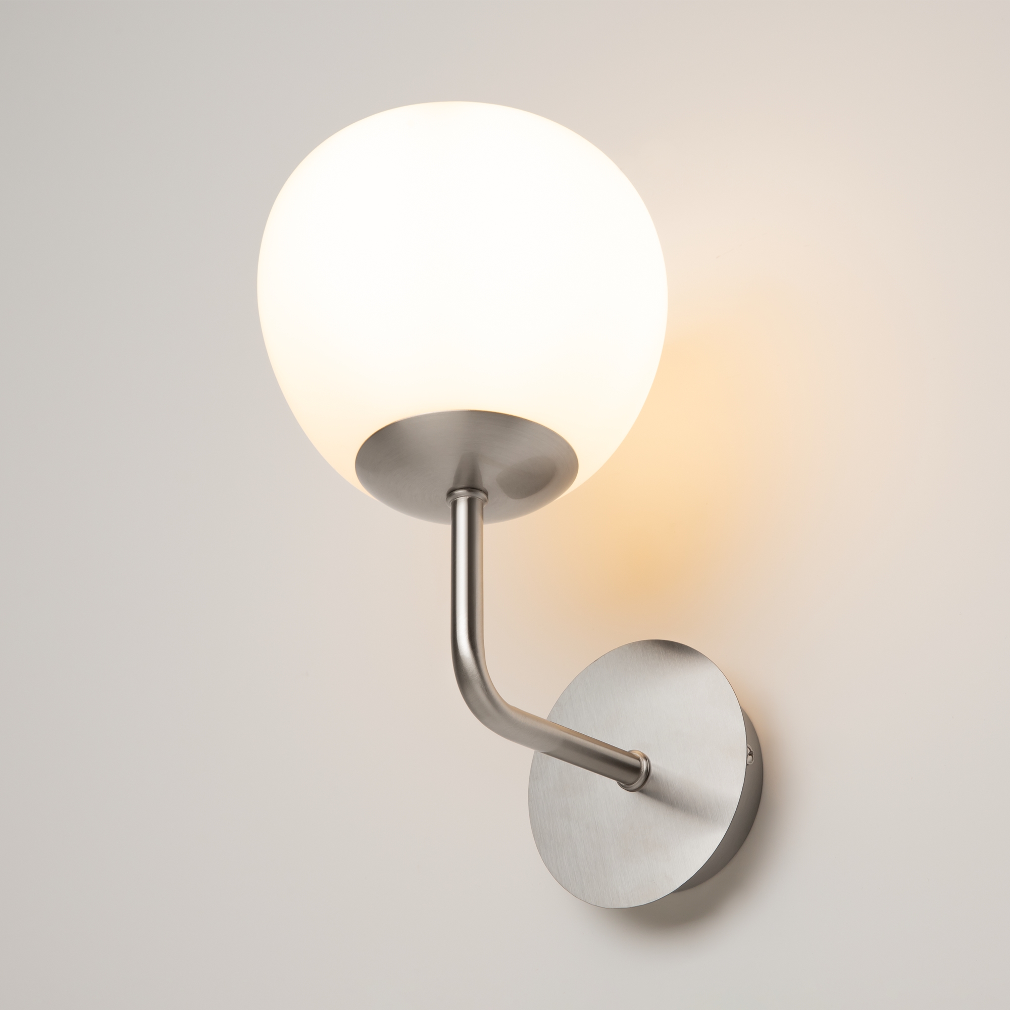 PHOTO_on_live_MOD221-WL-01-N_standard