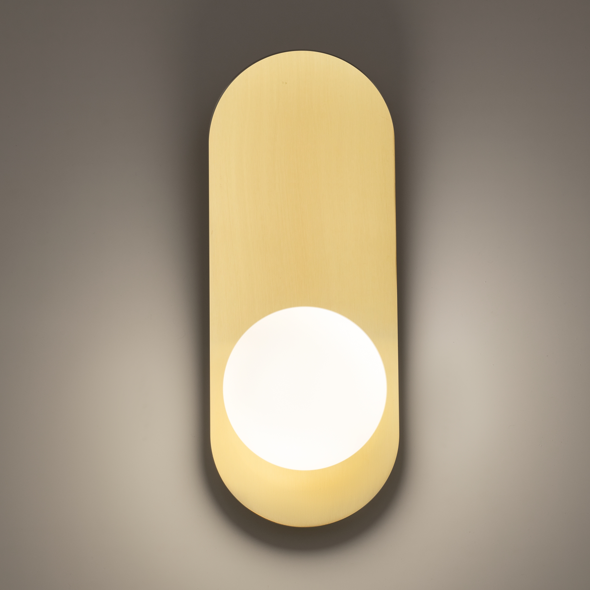 PHOTO_on_live_MOD419WL-01G_standard