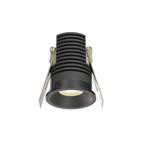 RENDER_DL059-7W3K-B_on_w_standard