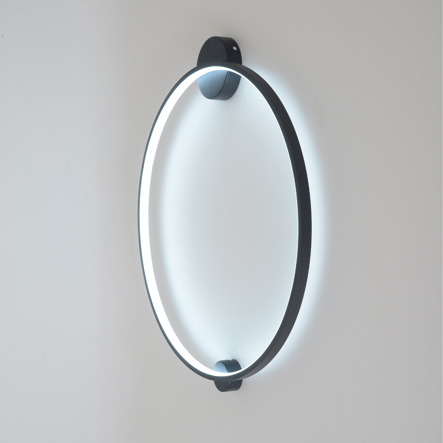 REAL_AP26W_LED_BLACK_3