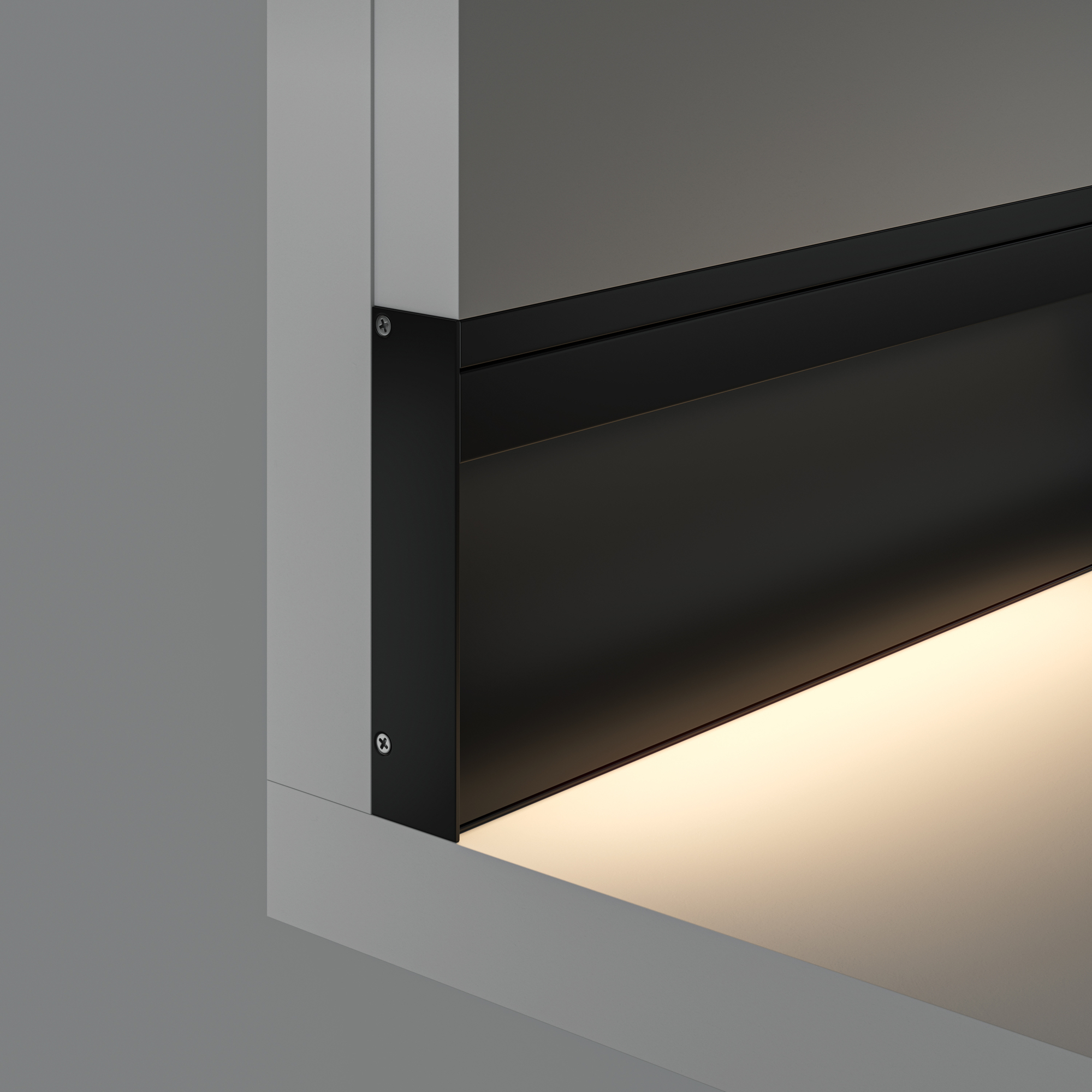 ALM-8018-B-2M_on_standard