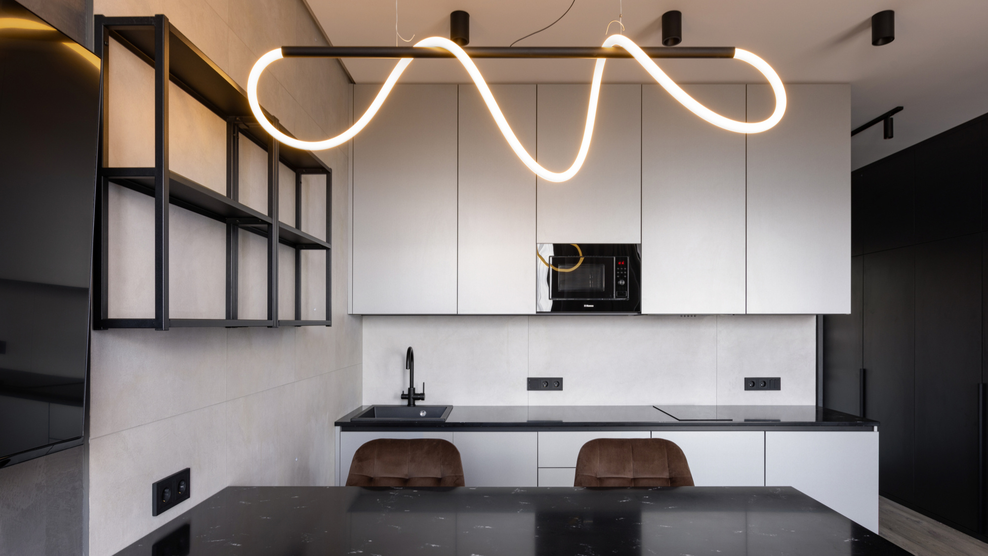 PHOTO_design project_MOD146PL-L30B3K_standard