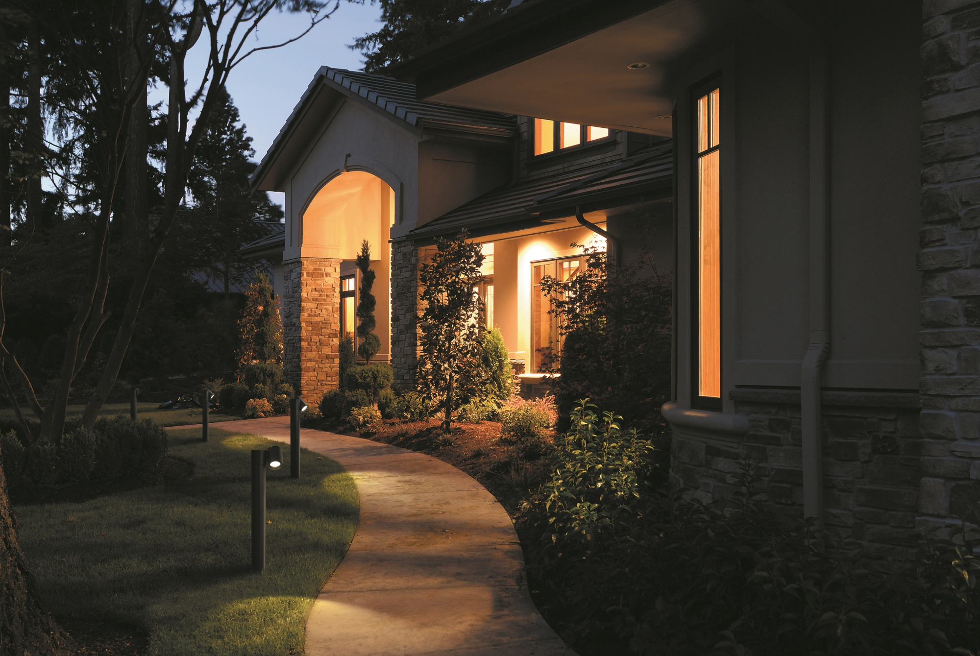 Interio_ for_the_site_CMYK_O010FL-01B_standard